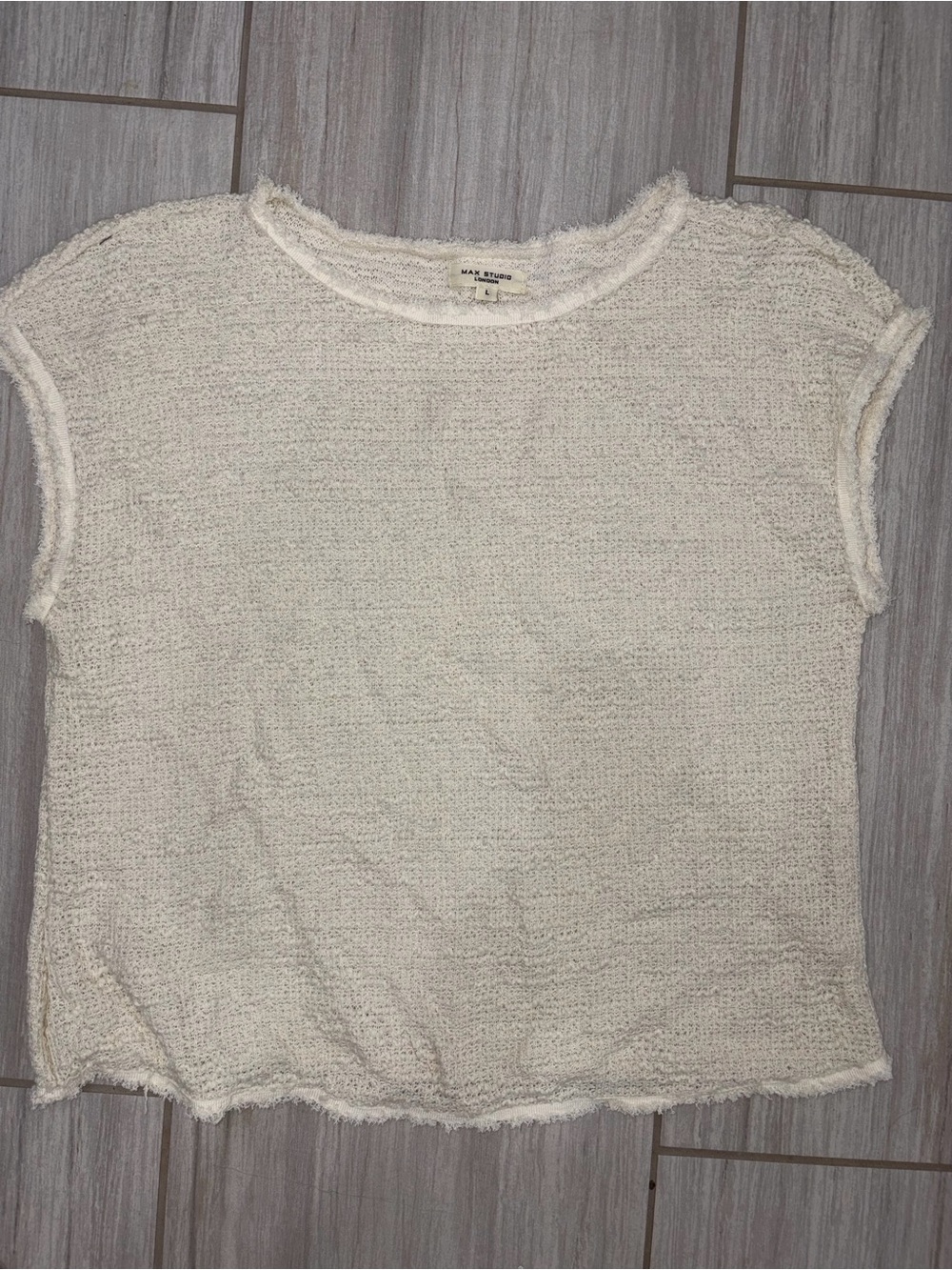 Max Studio London cream tank top size L